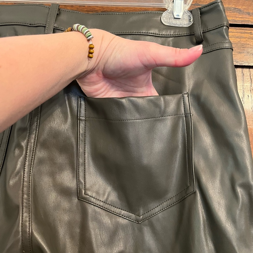 NWT WAYF Olive Faux Leather Wide Leg Trouser Pants, Large - Picture 7 of 9